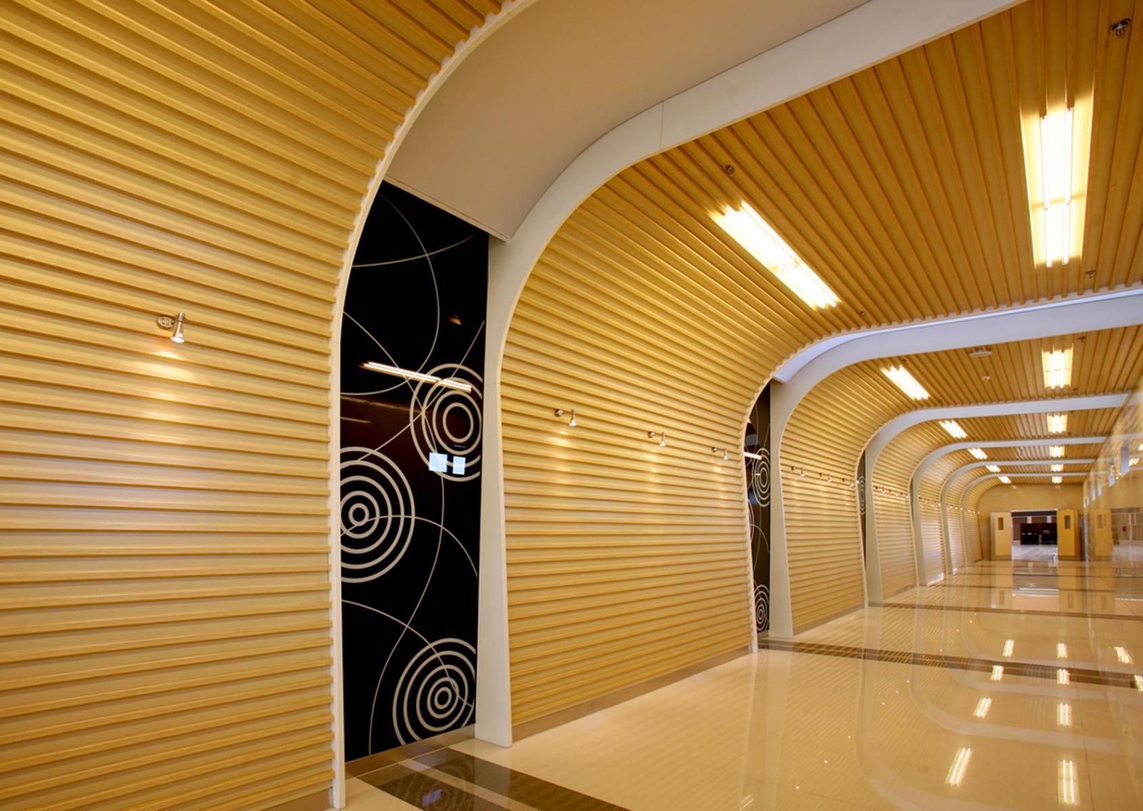 Tấm Trần & Tuờng nhom M-140-Shaped (1)